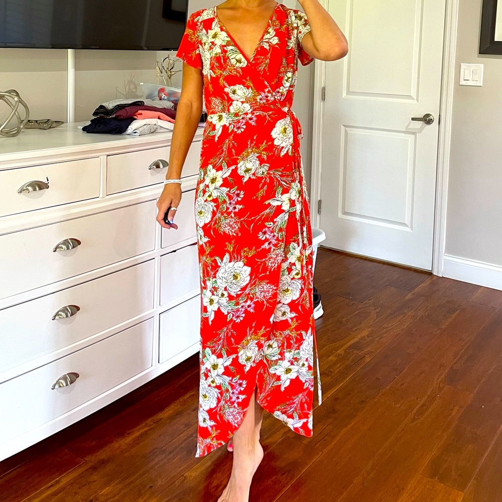 Floral Wrap Dress. Size XS